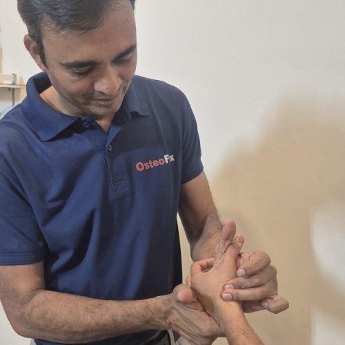 Wrist and hand pain treatment (8)